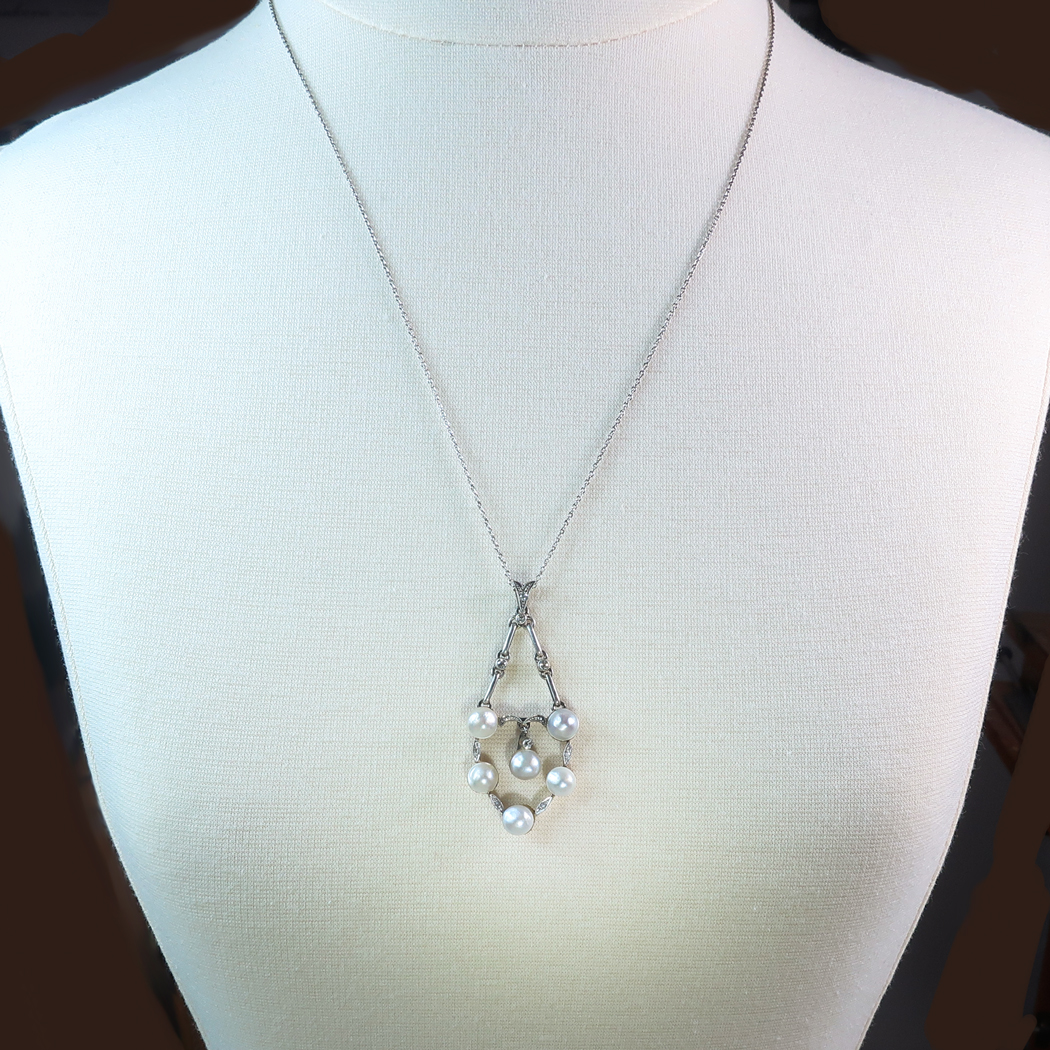 Vintage Wedding Necklace Pendant .27ct t.w. Diamond & Pearl Composite ...
