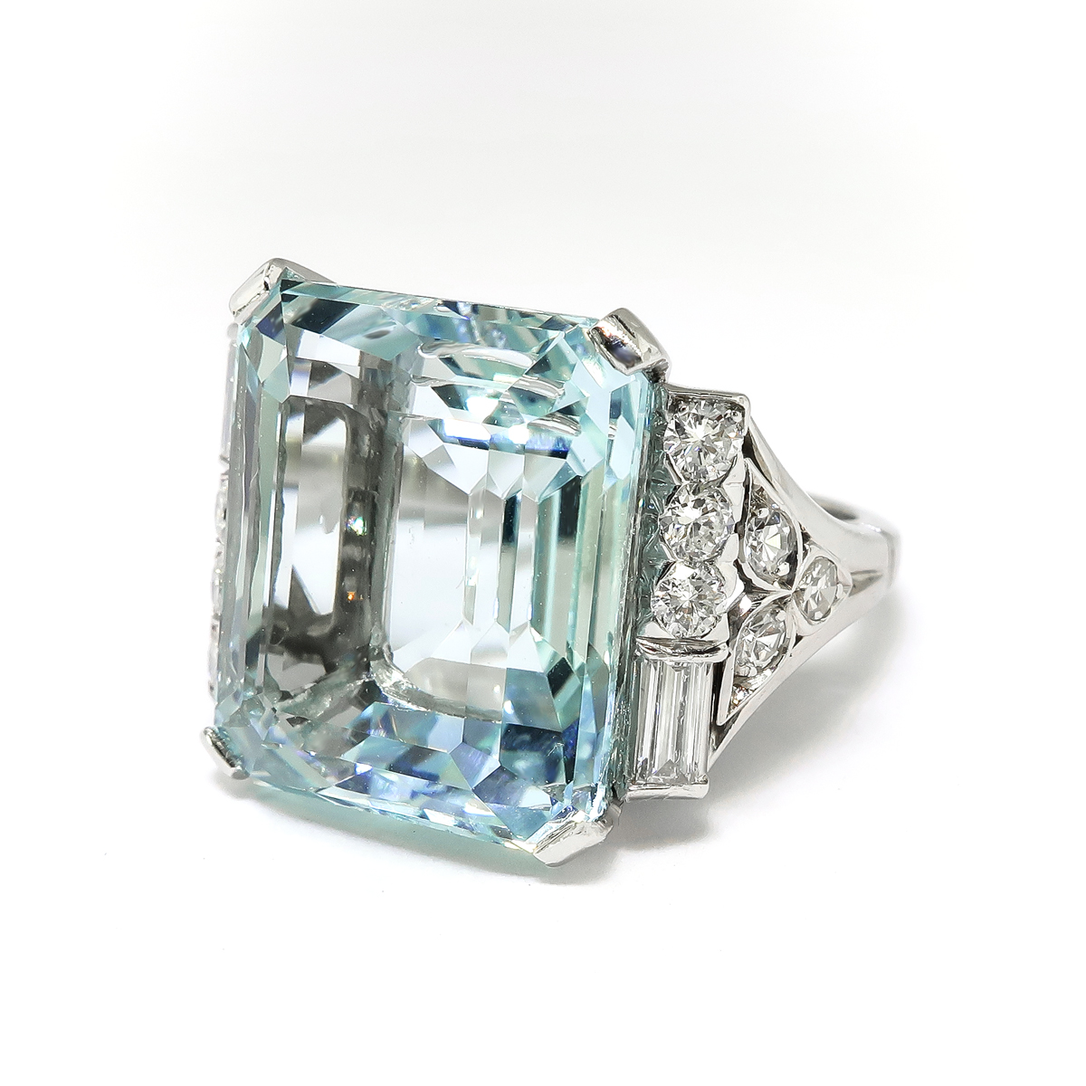 Vintage 1940s Emerald Cut Aquamarine Baguette Round Diamond Cocktail ...